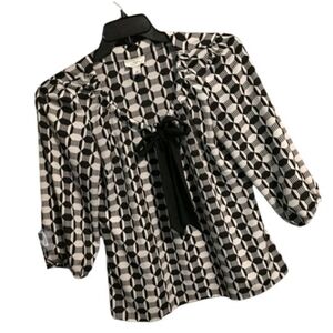 LOFT Monochrome Geometric Blouse